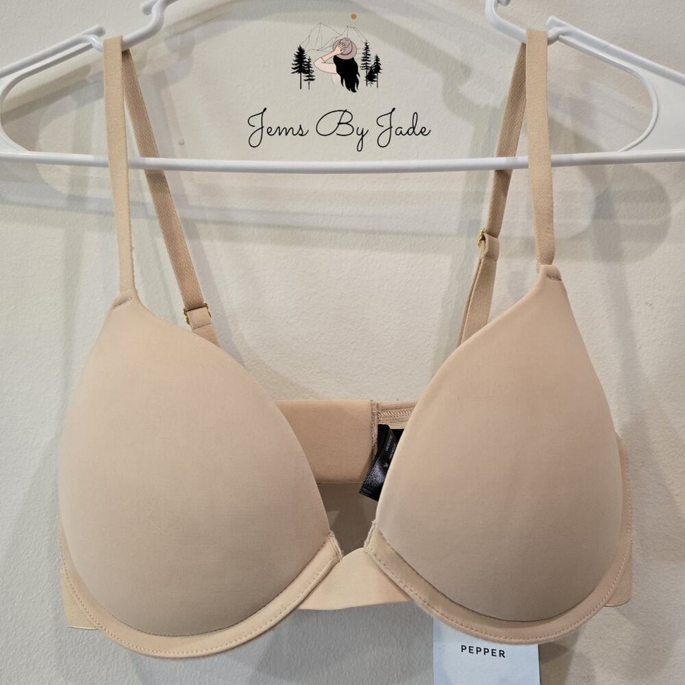 NWT Pepper Push Up Bra 34B color BUFF Adjustable Straps